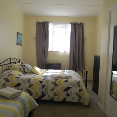 Empire Hotel Featherston Εξωτερικό φωτογραφία